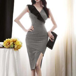 Sleeveless Ruffle Trim Panel Plaid Midi Bodycon Dress
