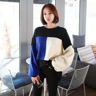 Crew-neck Color-block Oversized Knit Top