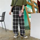 Plain Loose-fit Short-sleeve T-shirt / Check Pants