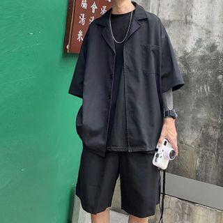 Set: Plain Short-sleeve Shirt + Straight-cut Shorts