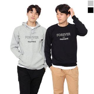 Plus Size Letter-printed Pullover In 2 Designs
