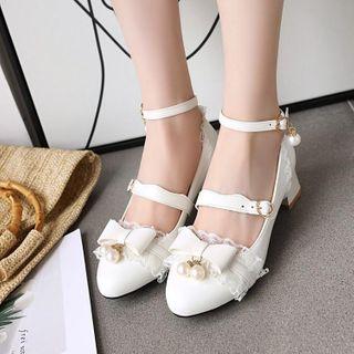 Lace Trim Ribbon Buckled Pumps