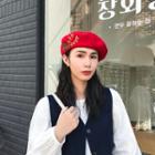 Embroidered Beret Red - M