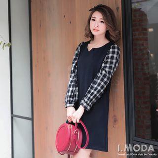Grid-long-sleeved Shift Dress