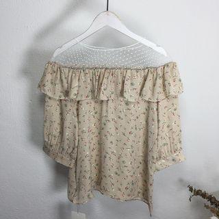 Dotted Mesh Panel Floral Print 3/4 Sleeve Top