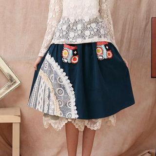 Lace-trim Corduroy Skirt