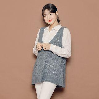 V-neck Perforated Vest