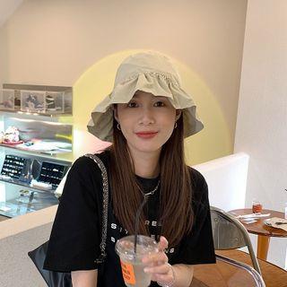 Wavy Trim Bucket Hat