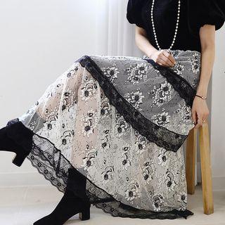 Band-waist Color-block Laced Skirt