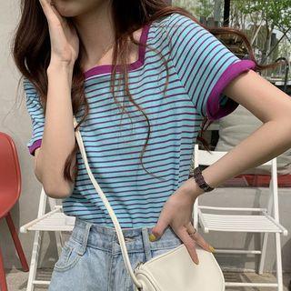 Contrast Trim Short-sleeve Striped Knit Cropped Top
