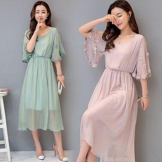 Flower Elbow-sleeve Chiffon Dress