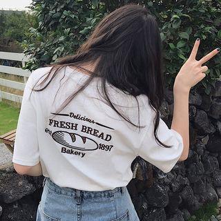 Bread Embroidered Elbow-sleeve T-shirt