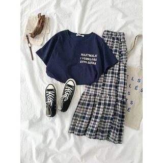 Printed Crewneck Short-sleeve T-shirt / Plaid High-waist Skirt