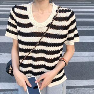 Short-sleeve Striped Knit Top Black & Almond - One Size