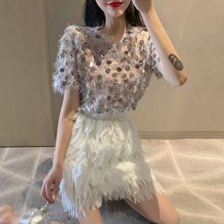 Sequined Short-sleeve Top / Tiered Mini Skirt
