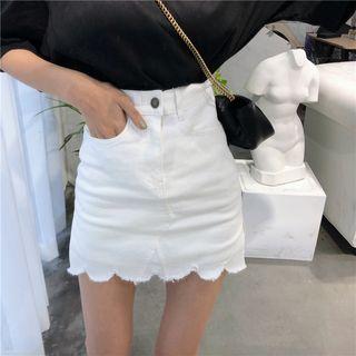 Scallop Hem Denim Skort
