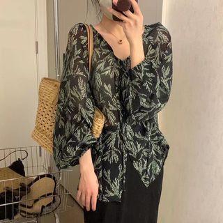 Lantern-sleeve Floral Shirt Black - One Size
