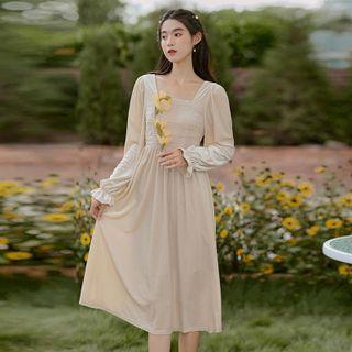 Long-sleeve Faux Pearl A-line Velvet Dress