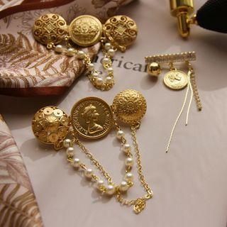 Faux Pearl Brooch Pin