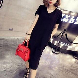 V-neck Short-sleeve T-shirt Dress