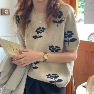 Short-sleeve Flower Knit Sweater