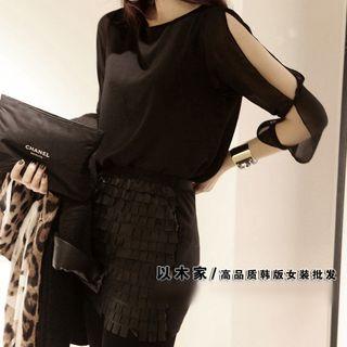 3/4-sleeve Cut Out Chiffon Top