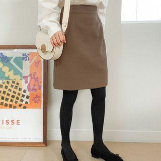 Plus Size Band-waist H-line Skirt In 2 Lengths