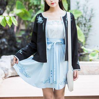 Set: Embroidery Camisole + Contrast-trim Jacket + Pleated Skirt
