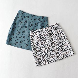 Printed Slit Pencil Skirt