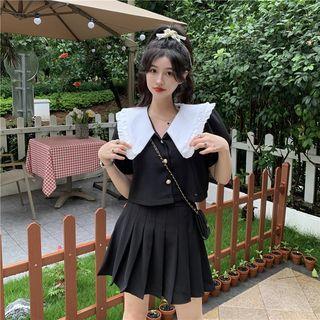 Set: Puff-sleeve Collar Button-up Blouse + Shorts