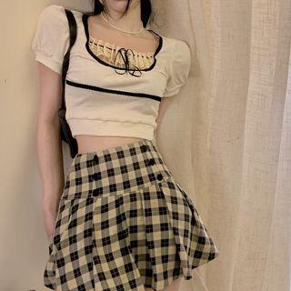 Short-sleeve Lace Trim Cropped T-shirt / Plaid Mini A-line Skirt