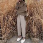 Turtleneck Sweater / Straight Cut Cropped Pants