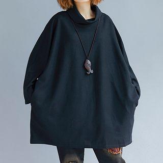 Long-sleeve Turtleneck Oversized T-shirt