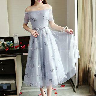 Embroidered Short Sleeve / Sleeveless / 3/4 Sleeve Bridesmaid Dress