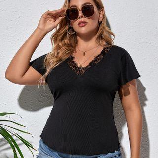 Plus Size Short-sleeve Lace Trim V-neck T-shirt