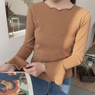 Lettuce Edge Bell-sleeve T-shirt