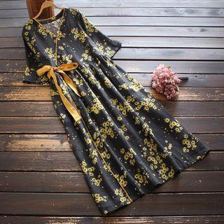 Short-sleeve Floral Print Tie-waist Midi A-line Dress Black - One Size
