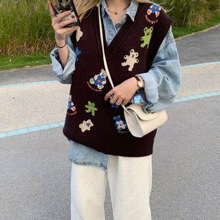 Bear Embroidered V-neck Knit Vest Dark Coffee - One Size