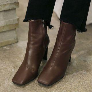 Square-toe Pin-heel Ankle Boots