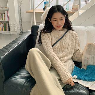 Raglan-sleeve Oversize Cable Sweater