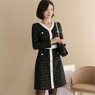 Contrast-trim Button-up A-line Dress