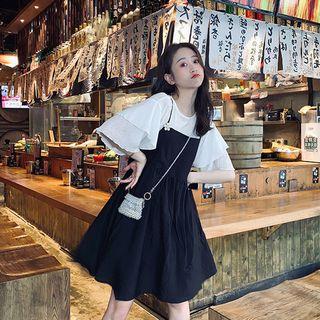 Set: Plain Elbow-sleeve T-shirt + Spaghetti Strap Dress