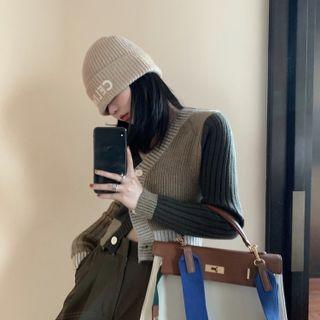 V-neck Color-block Button-up Cardigan