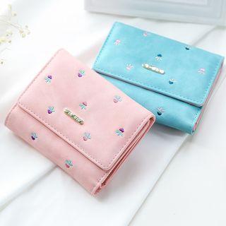 Floral Embroidered Wallet