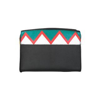 Chevron Zipped Shoulder Bag