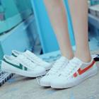 Breathable Mesh-side Lace-up Sneakers