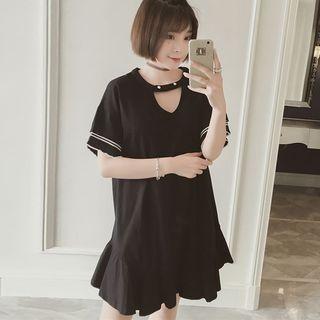Cut Out Front Contrast Trim Short Sleeve Dress