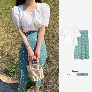 Short-sleeve Square-neck Blouse / Dotted Midi A-line Skirt