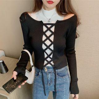 Halter Top / Cutout Knit Top Black - One Size