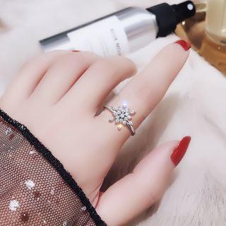 Rotatable Snowflake Ring R246 - Silver - One Size